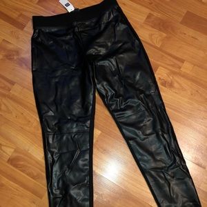 BNWT GAP FAUX LEATHER FRONT LEGGINGS MEDIUM